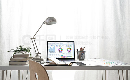 辦公必備 桌牌、桌貼與桌號的選購與應用全攻略